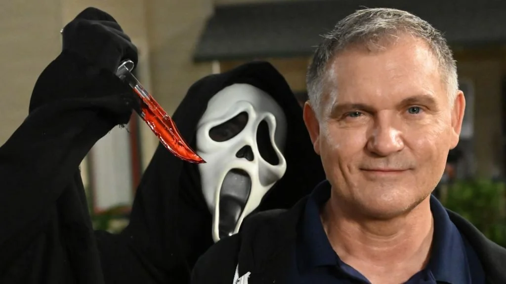 SCREAM writer Kevin Williamson will adapt four new series for Universal, including REAR WINDOW, THE GAME, THE IT GIRL and THE WATERFRONT