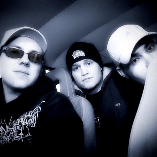 A young Hilltop Hoods before they conquered Oz! #retrophotos #aussiemusic #hilltophoods #bandphotography