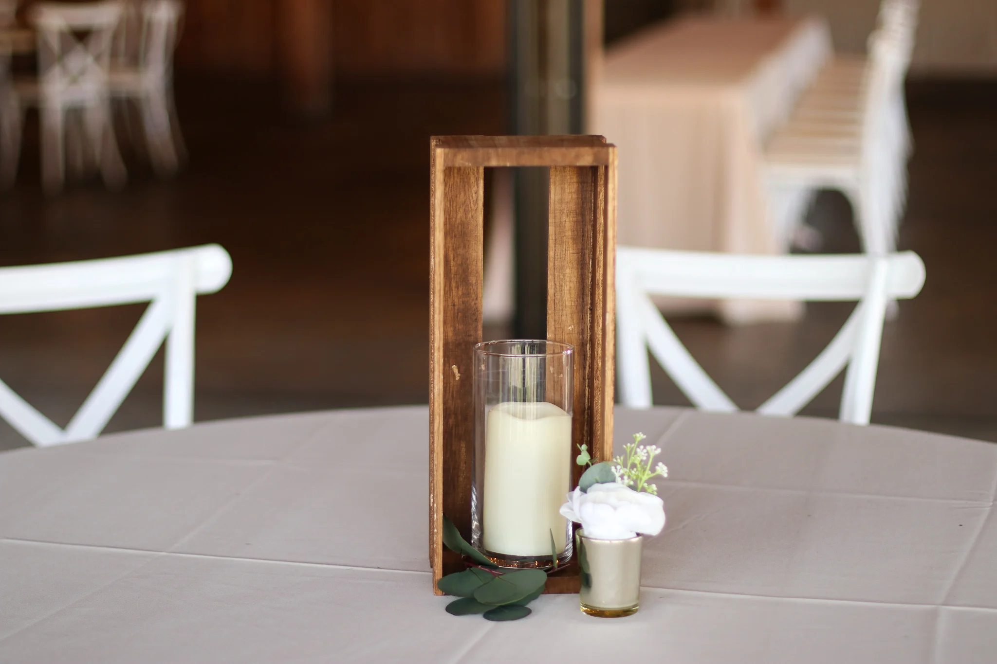 Up To 8 Tables Wooden Rectangle Boxes Clear Glass Vases