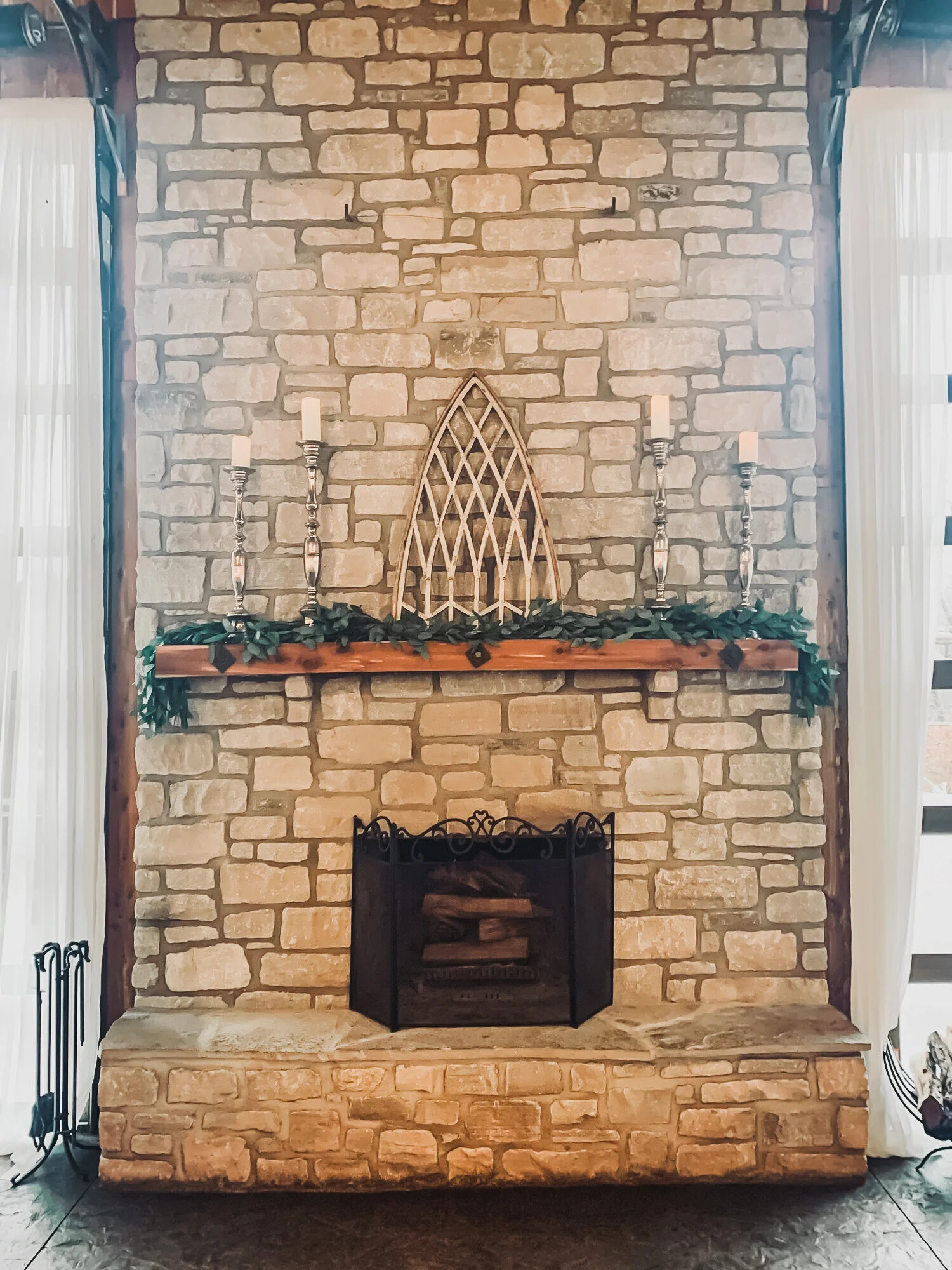 F4691F6B-06B9-487C-BBCC-51B0DA0D184B