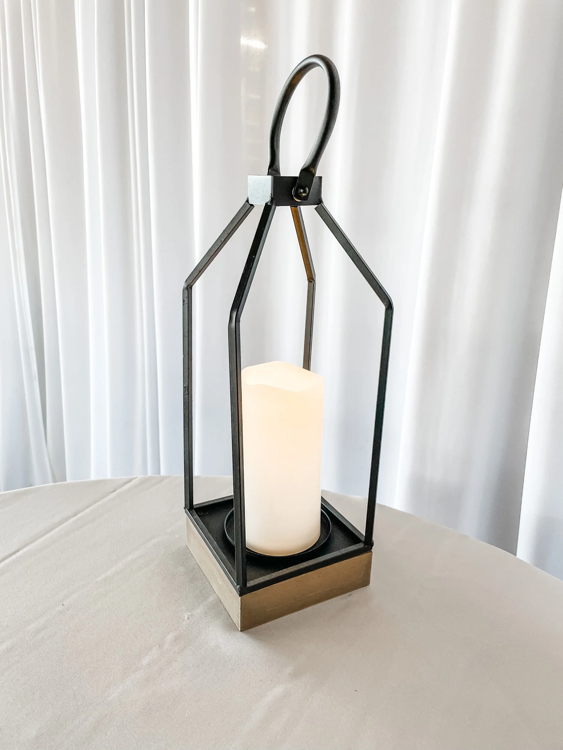 F855FC60-7EFD-4A24-AE35-1471F2649B93