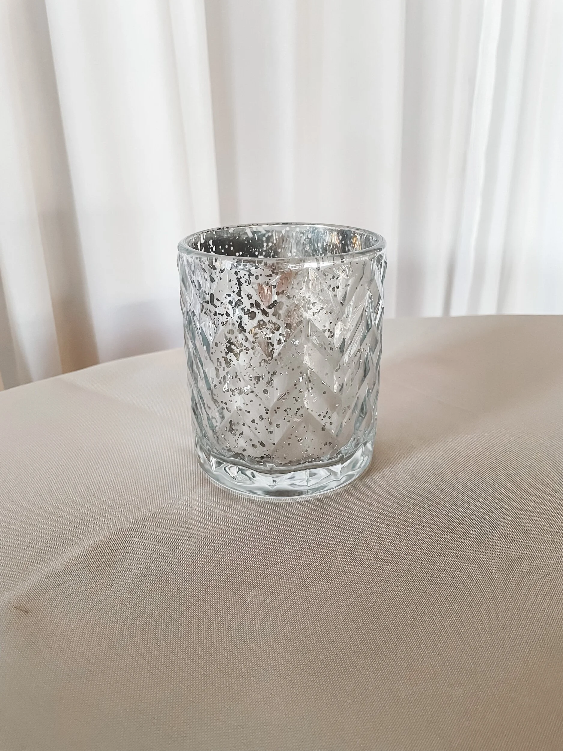 2E65E712-D885-47C5-A67D-CEAF3D8373EA