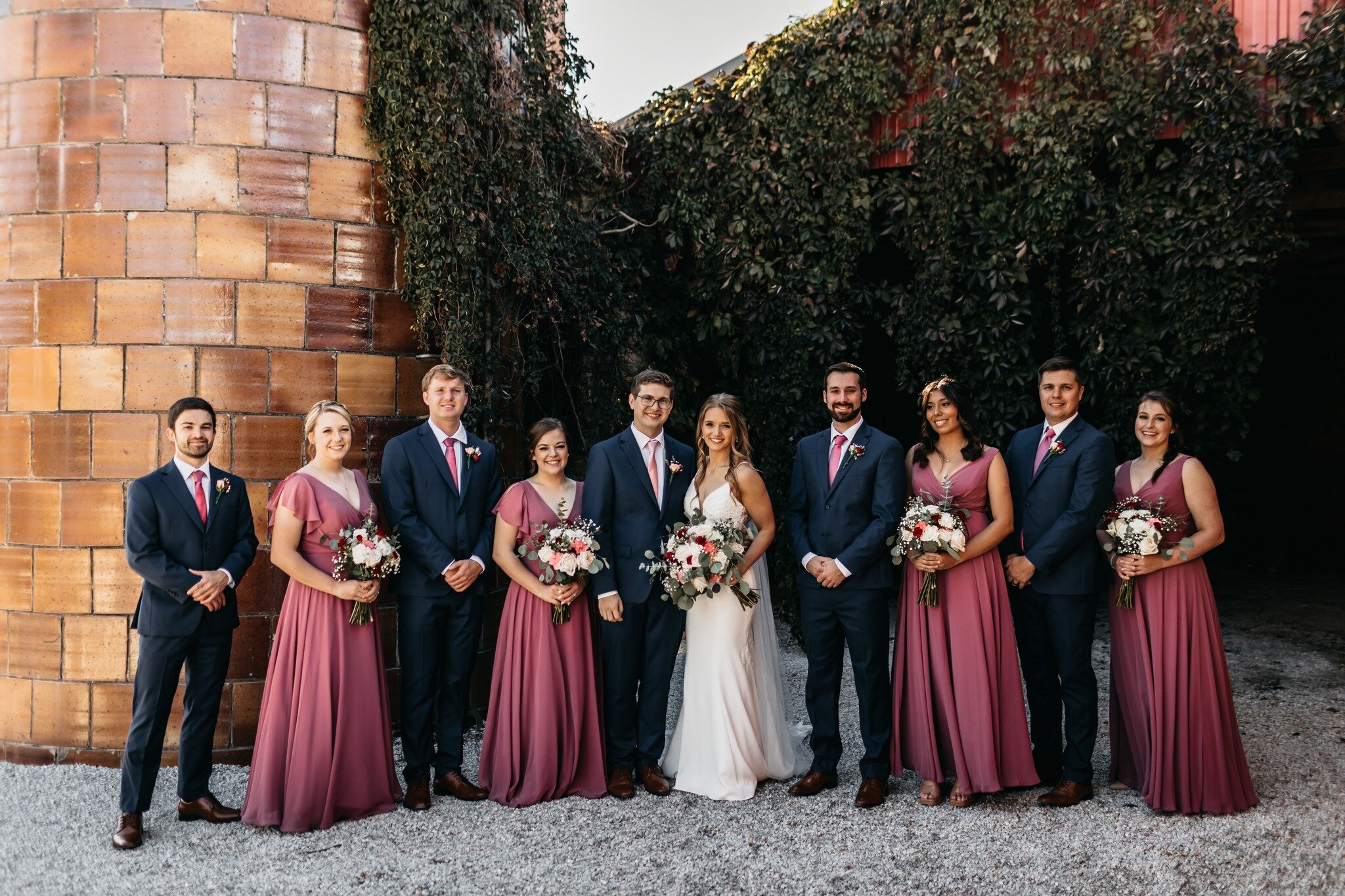 We love this bridal party's color scheme😍🔥 Tell us your bridal party colors in the comments.👇

✨Meet the Vendors✨
Wedding Photographer: @jessandjennphotography
Wedding Day Caterer: @2mikescatering
Wedding Bar Service: @tsliquor
Bridal Dress Shop: 