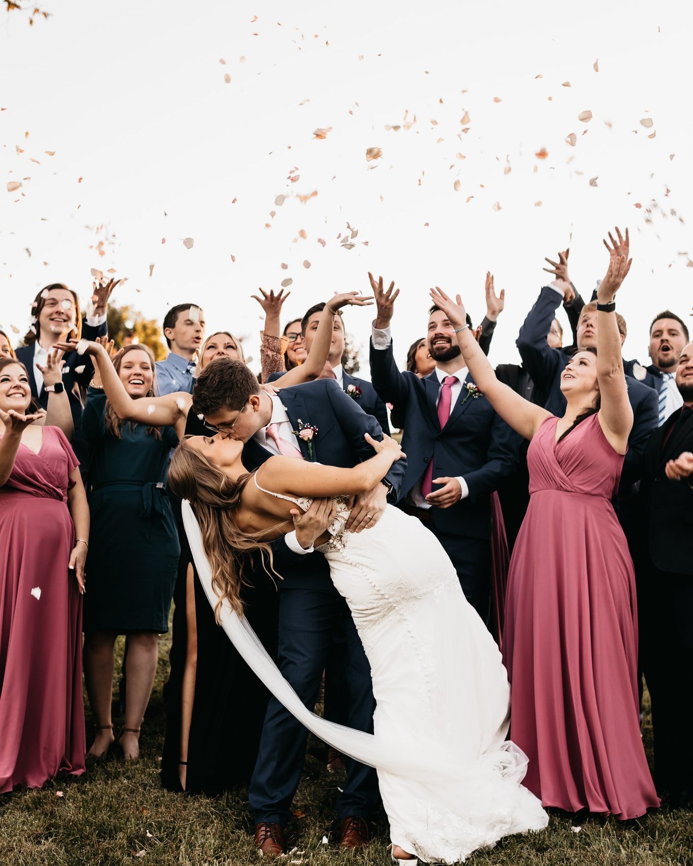 Looking for wedding photo ideas? 👉Check these fun pictures!🎉 

❤️Meet the Vendors❤️
Wedding Photographer: @jessandjennphotography
Wedding Day Caterer: @2mikescatering
Wedding Bar Service: @tsliquor
Bridal Dress Shop: @ultimatebridestl
DJ + Videogra