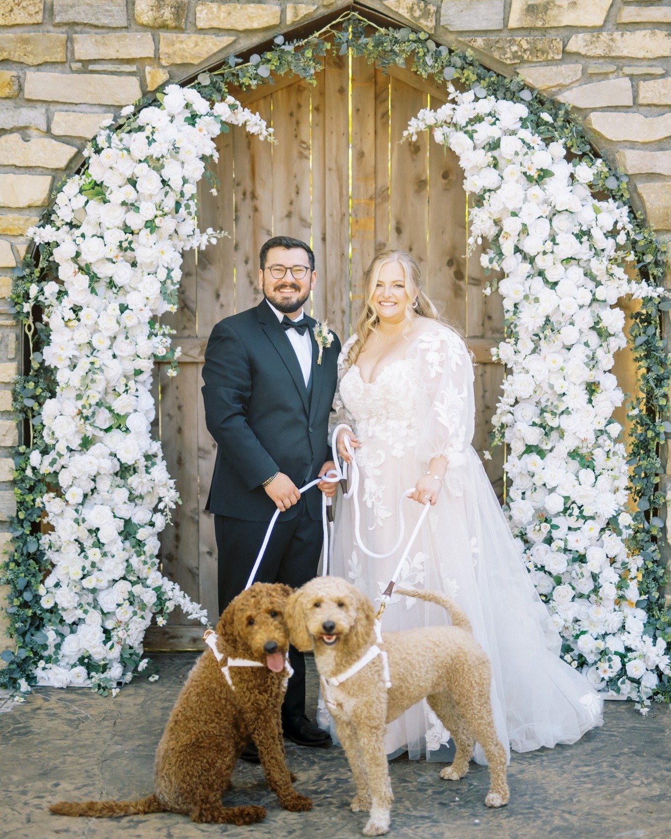 An incredible day as these lovebirds said &quot;I do&quot; with their adorable pups by their side.🐶 What a beautiful journey you're embarking on.❤️ Here's to a lifetime of shared dreams and walks in the park!💍🐾

🌟Wedding Vendors🌟
Wedding Photogr