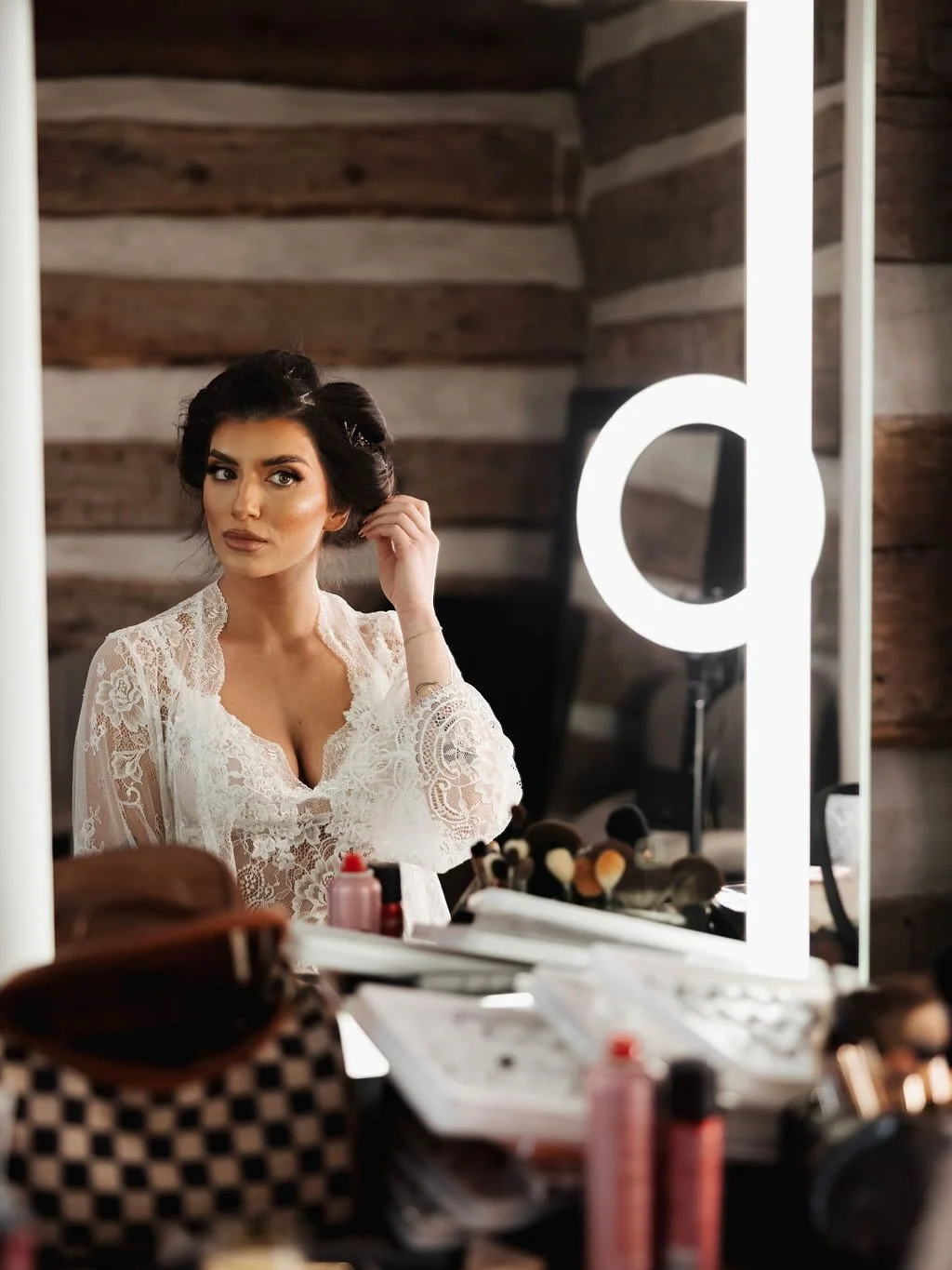 Every wedding morning should start like this. Soft light, happy hearts, a little champagne magic 🥂 and the people who make forever feel real. 🤍✨

💍Wedding Vendors💍
Wedding Photographer: @abbyjeanphoto
Wedding Venue: @hauevalley
Wedding Planner: @