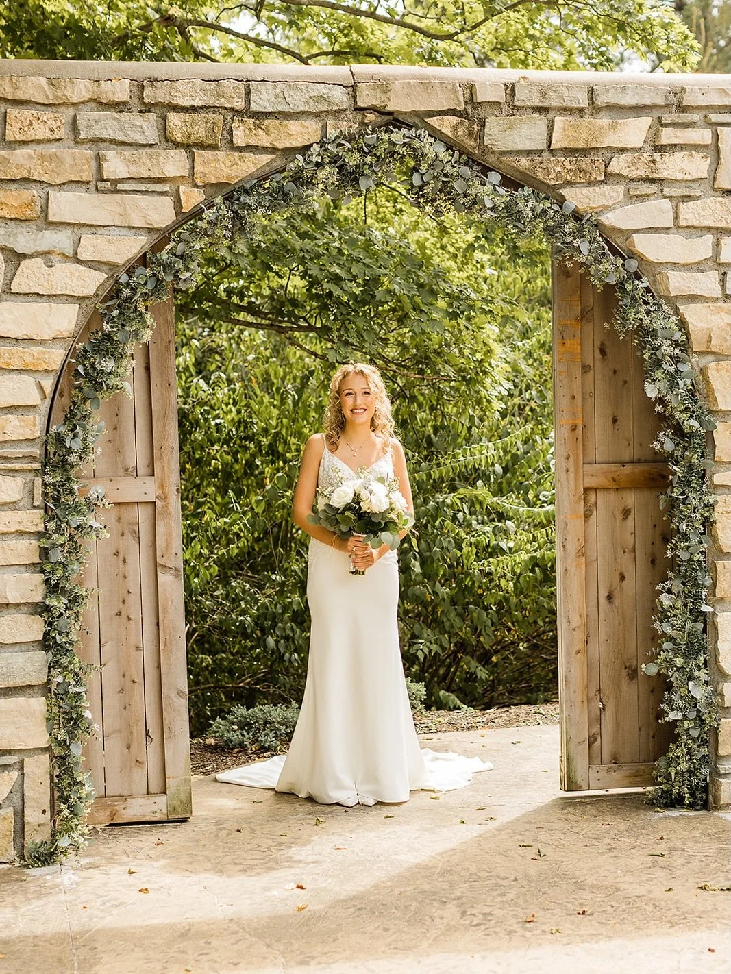 Before the aisle. Just the two of you. 🤍
A first look happens before guests arrive and before you walk down the aisle.

It&rsquo;s a quiet pause in a busy day and often helps couples feel more relaxed heading into the ceremony. Bonus: it makes the t