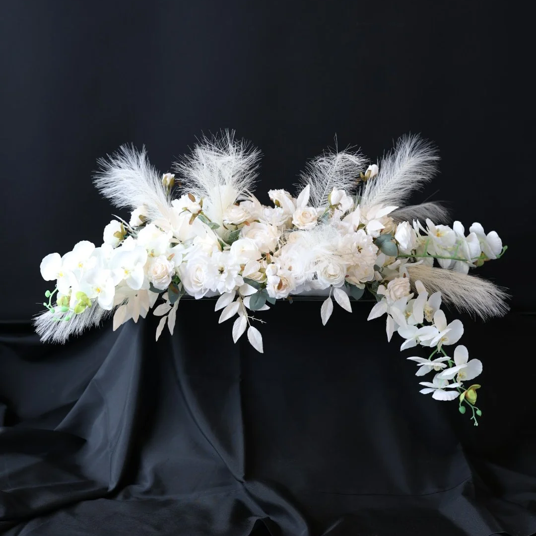 Spray - Off White with Pampas Accents