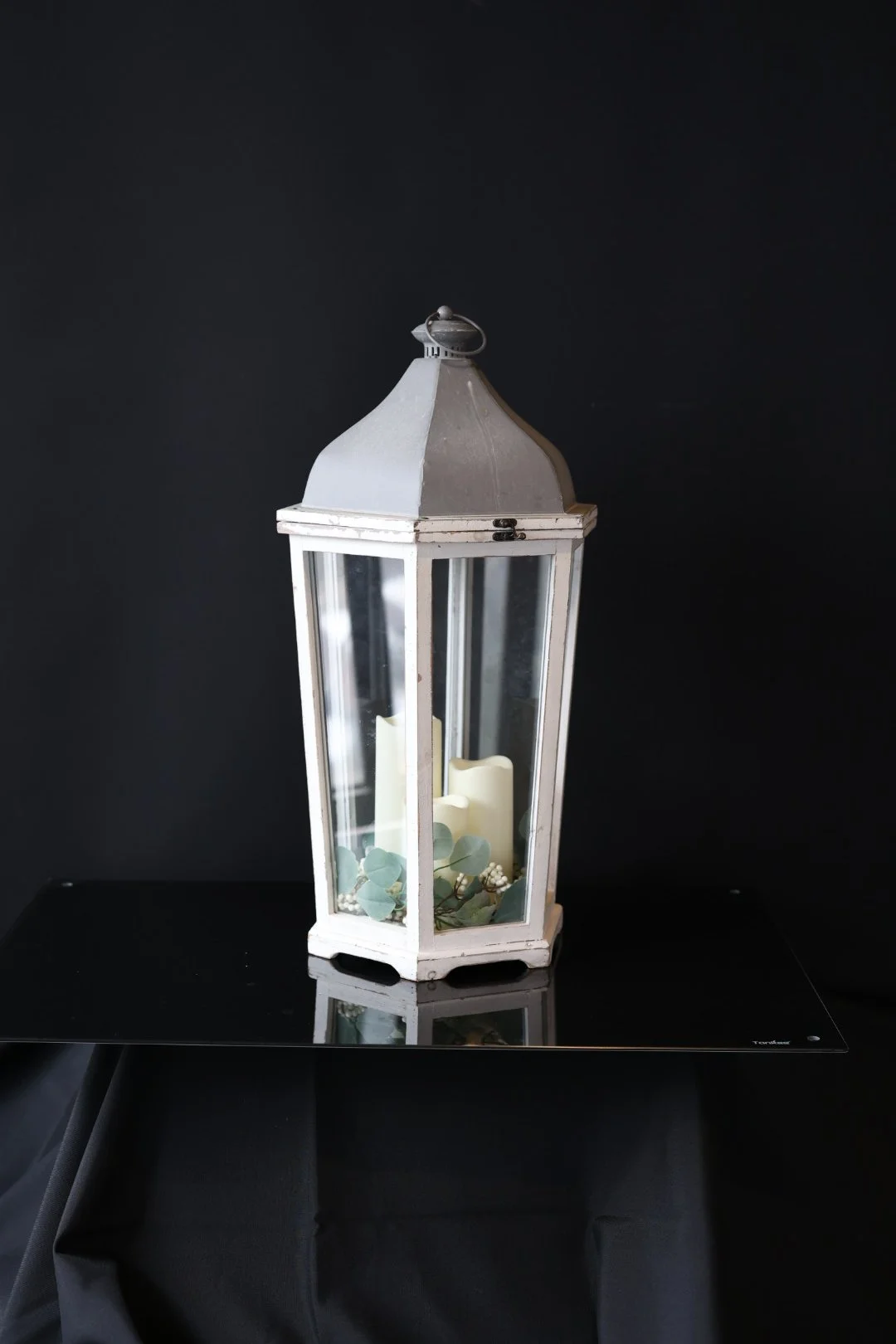 Giant Lanterns with Battery Operated Candles