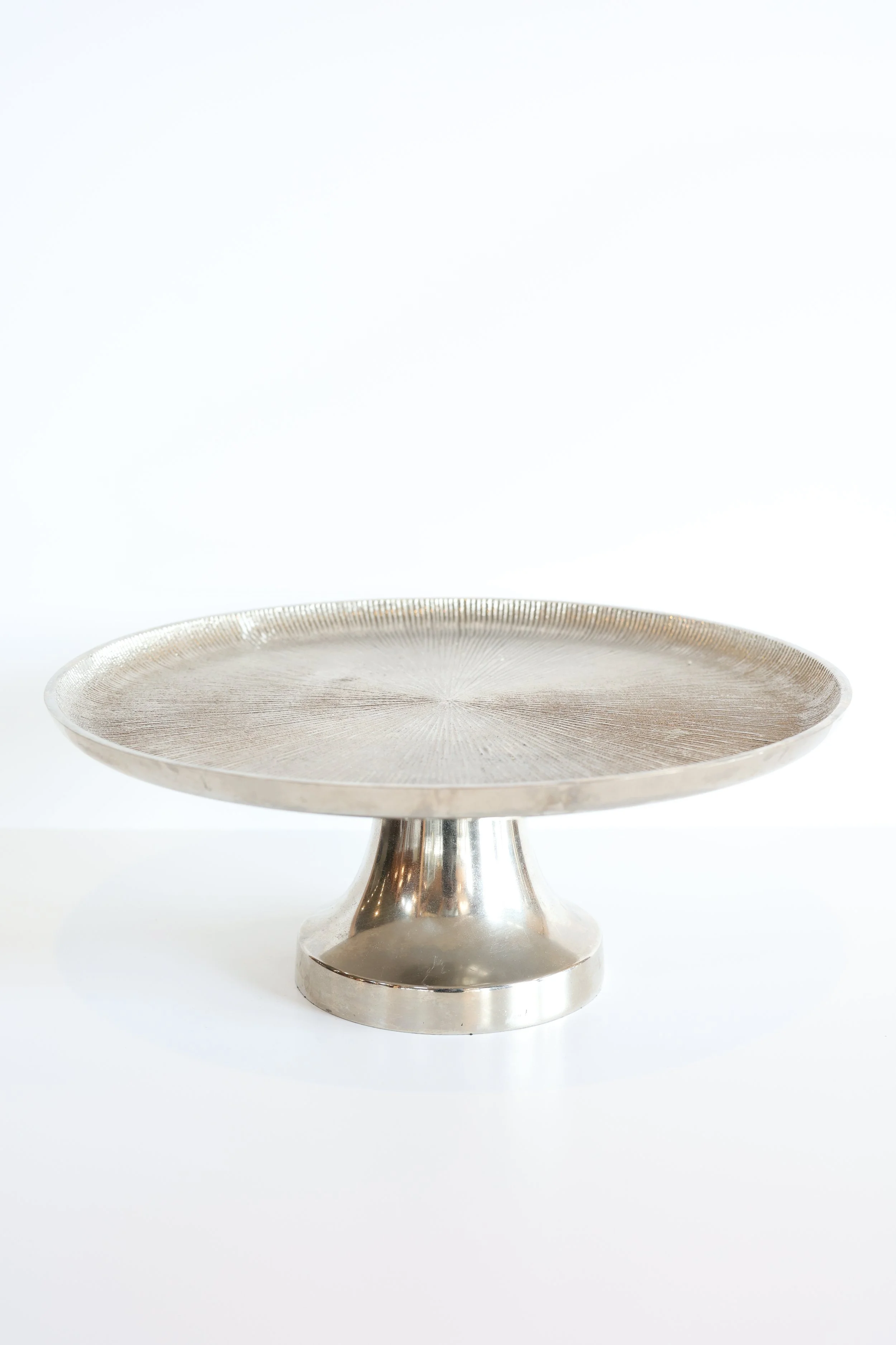 Silver Single-Tier Cake / Dessert Stand