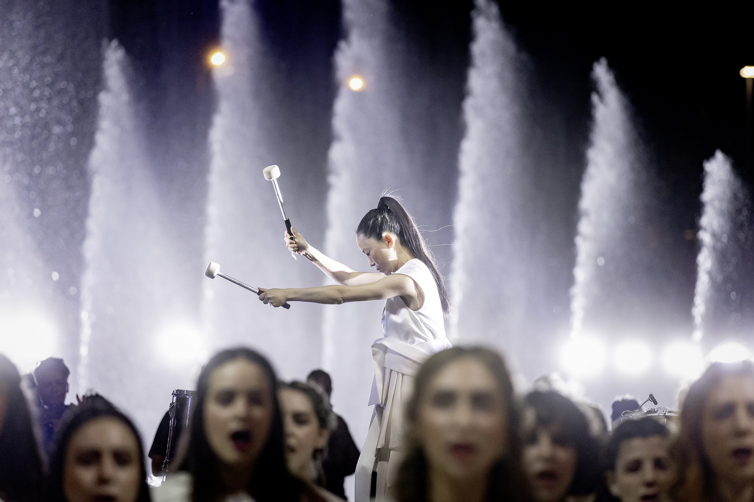  Premiere of “ARTEMIS: Fountain” at Stavros Niarchos Foundation Cultural Center in Athens, with CHORES. Photo by ©Rolex.  