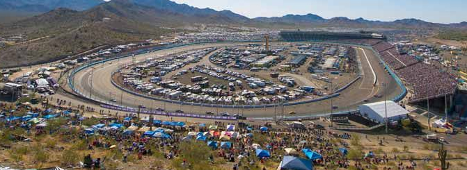 Phoenix_International_Raceway_3.jpg