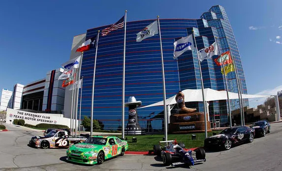 Texas_Motor_Speedway_1.jpg