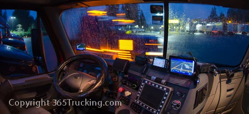 CLICK FOR LARGER IMAGE AND TO VIEW RELATED IMAGES. MOST IMAGES ON 365TRUCKING ARE AVAILABLE FOR PURCHASE.
