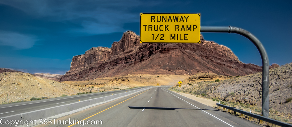0_truck_sign_052009_1