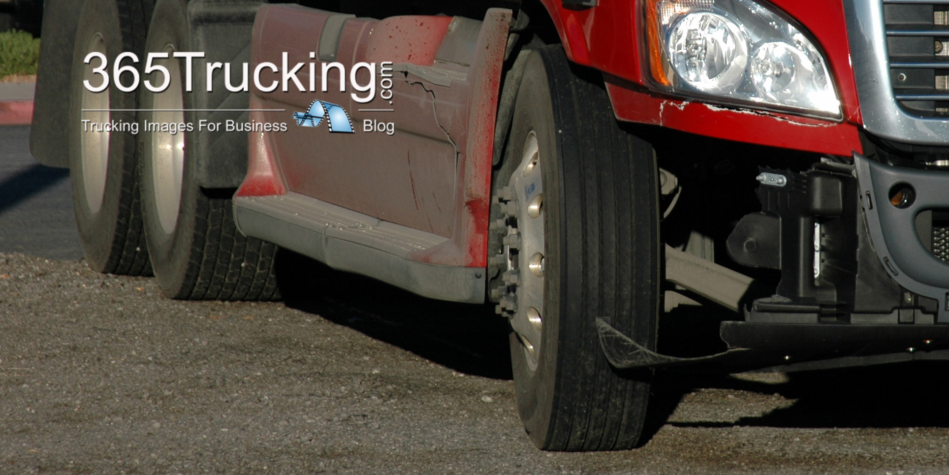 b_truck_usxpress_deer_120408_1