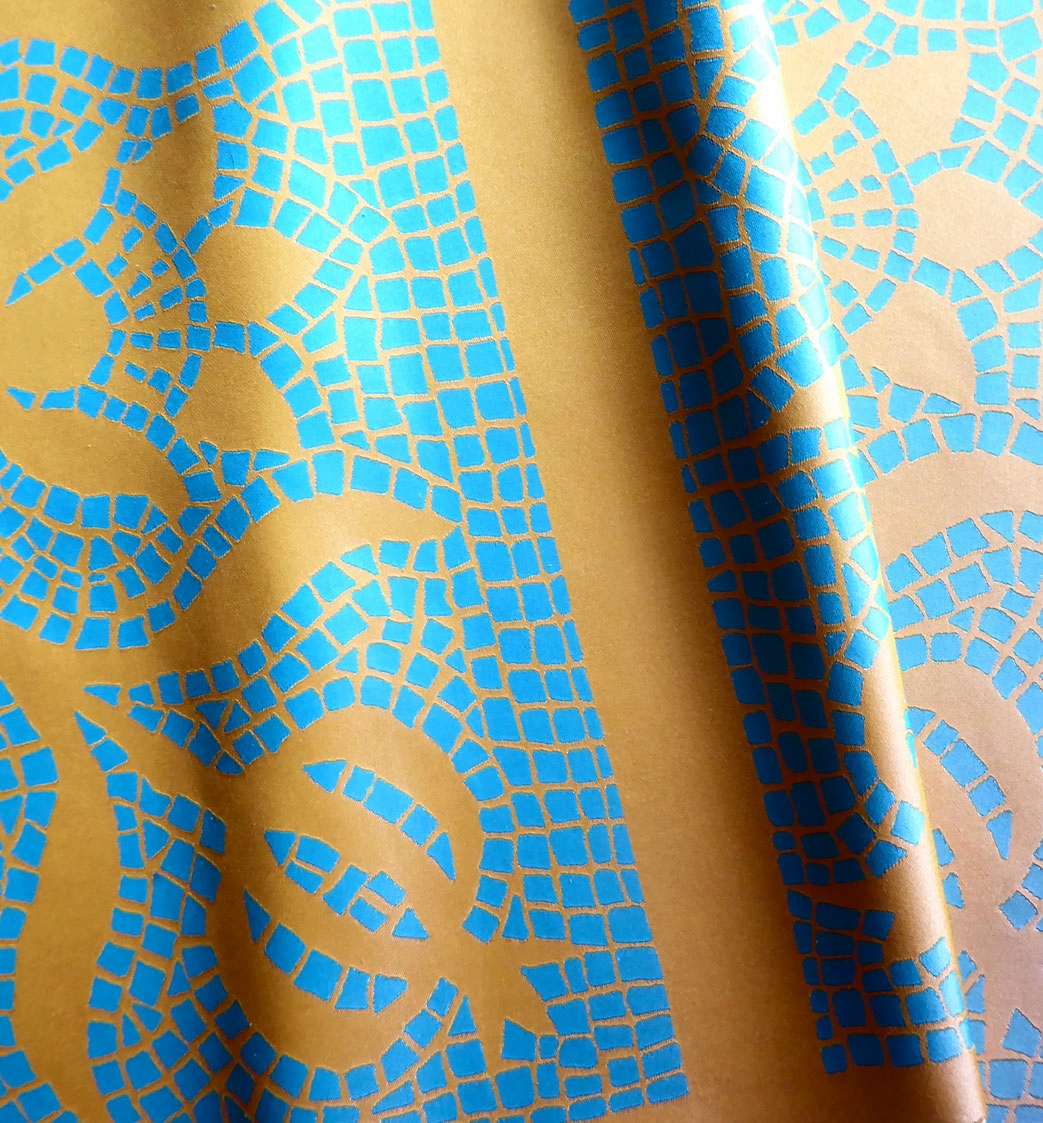 Liz Ramsay 14 SilkPanel