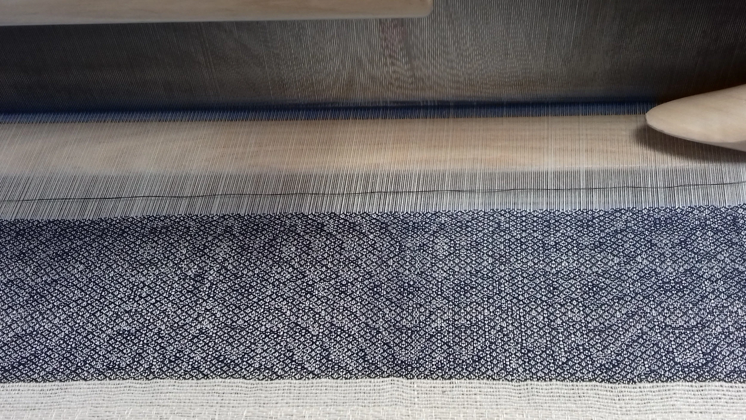 Weaving ripples