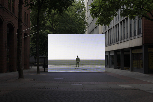 "Infinite Freedom Exercise (near Abadan, Iran)", by Irish artist John Gerrard. On an LED wall in Lincoln Square in
Manchester, the work portrayed a contemporary Iranian landscape remade as a
virtual world seen in real-time, 24 hours a day. Manchester International Festival, 2013