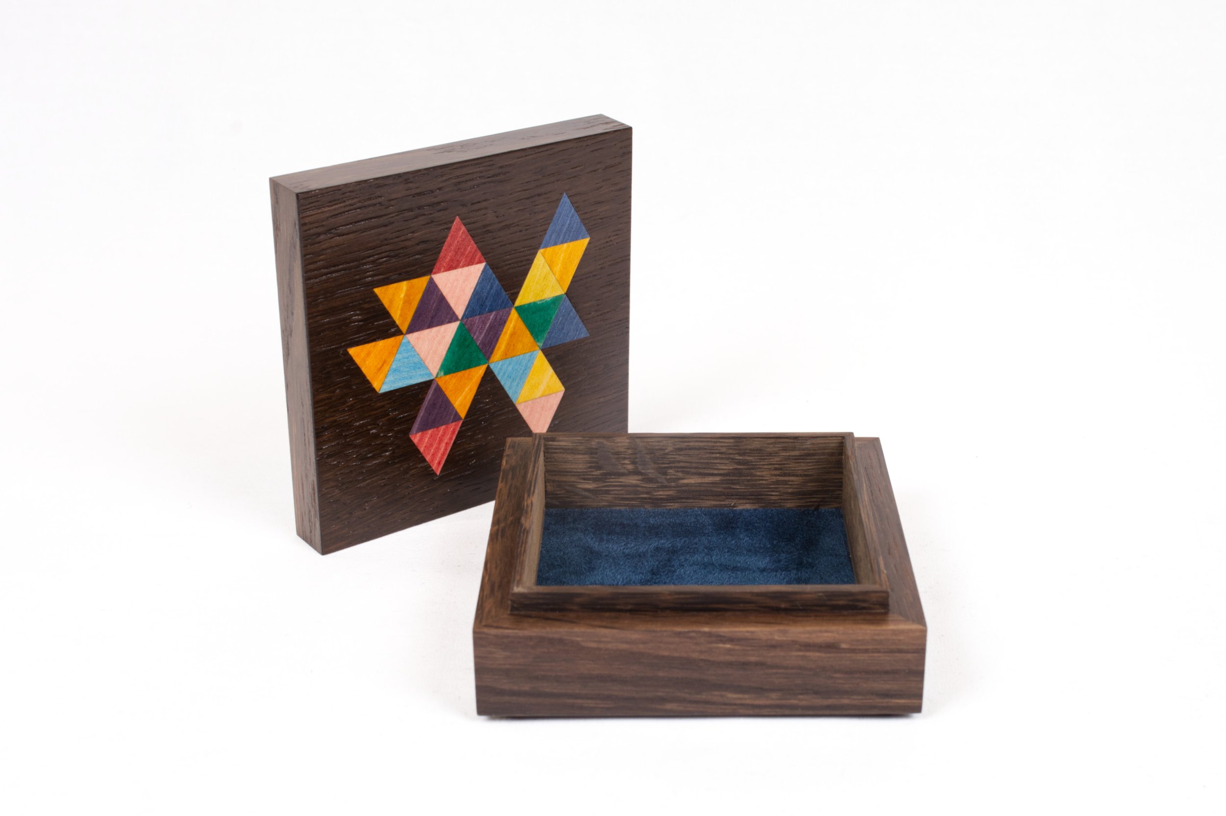 Lactrix Square Box 4.jpg