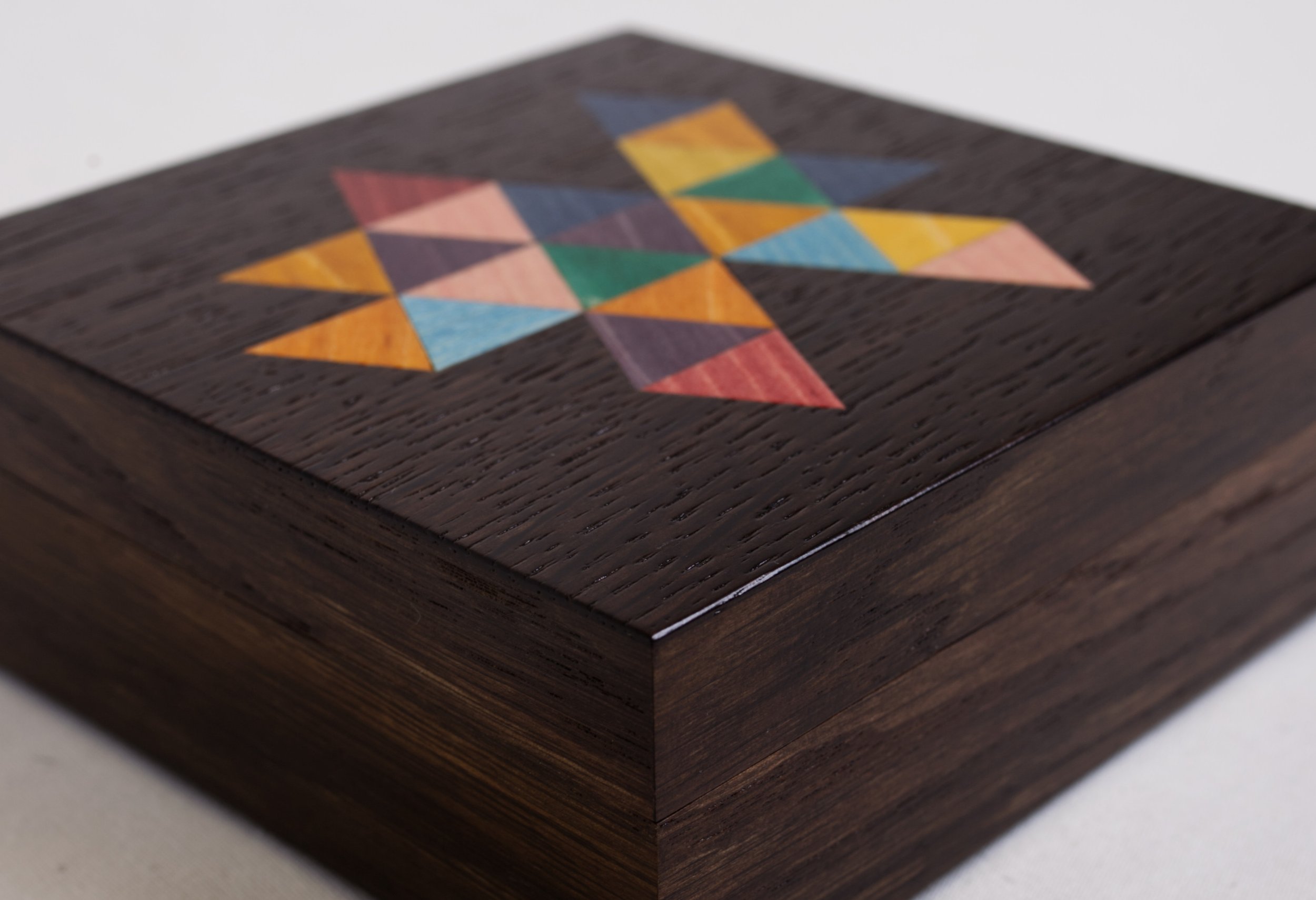 Lactrix Square Box 6.jpg