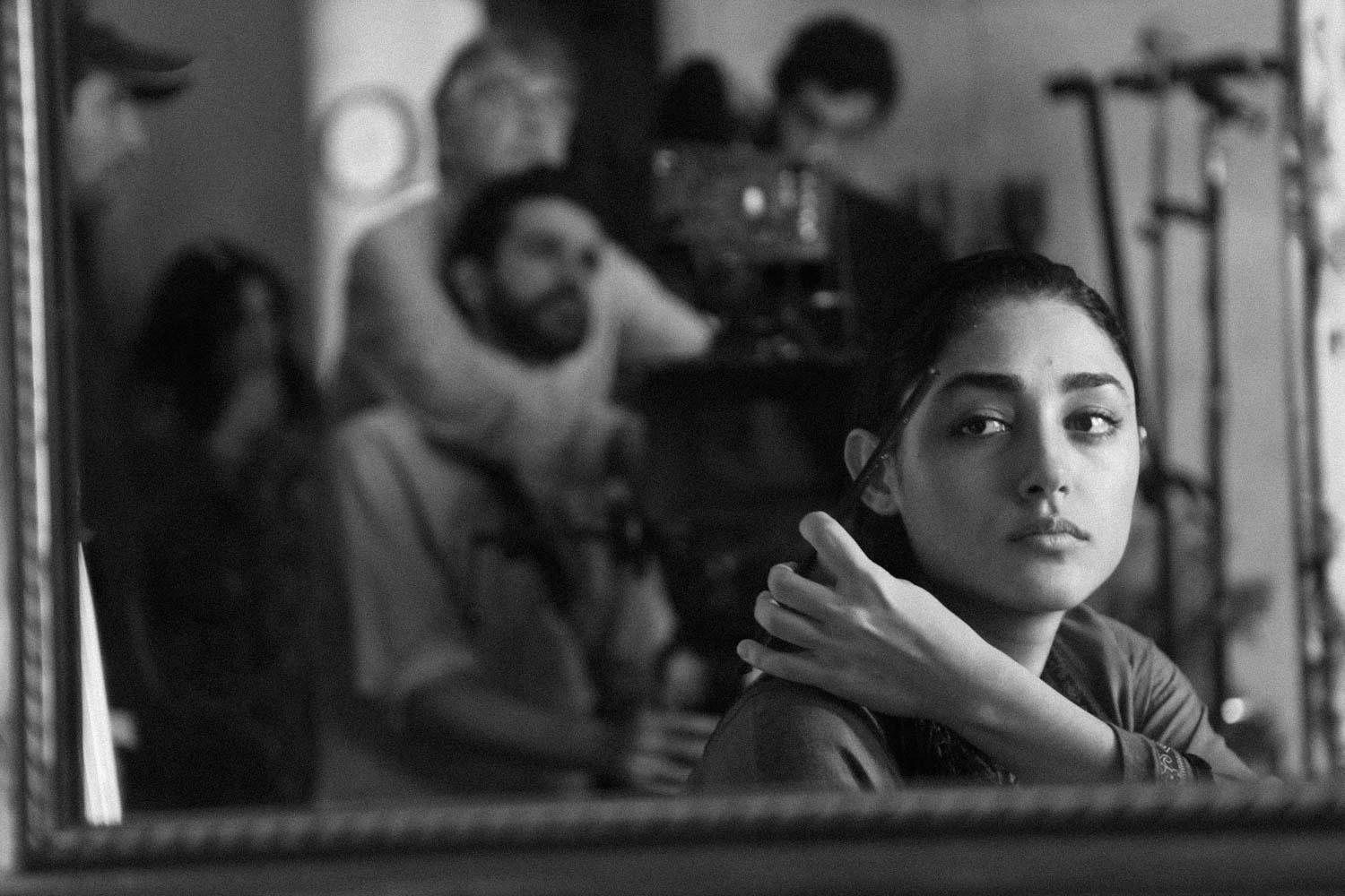 Operating a shot for Thierry Arbogast on the set of The Patient Stone with Golshifteh Faranhani. 