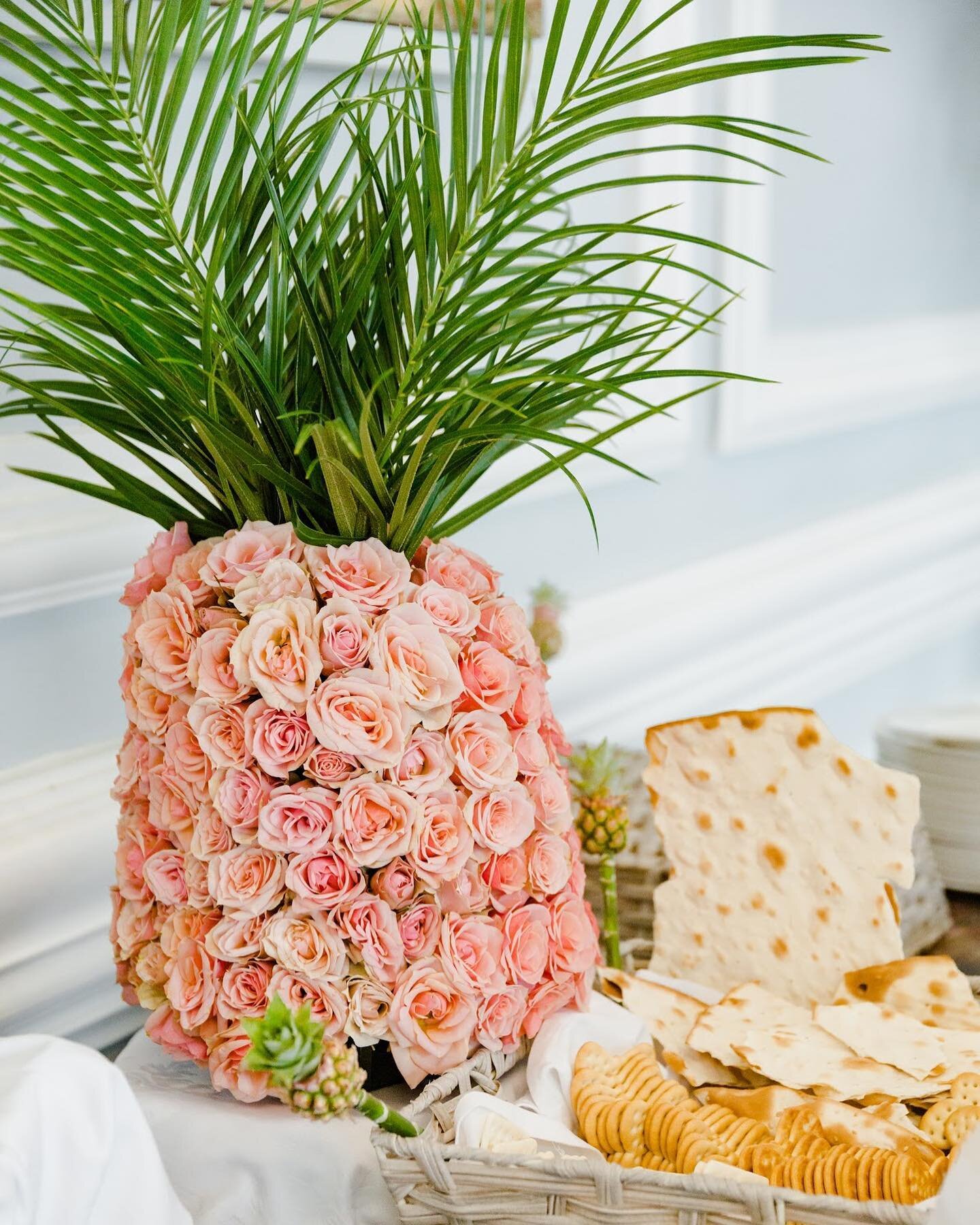 | W E L C O M E |  The southern symbol of hospitality is the pineapple and pink roses is a symbol of admiration. How welcoming is that?!? . . .  #southernhospitality #roseart #welcomereception #corporateevents #corporateeventdesigner #corporateeventp