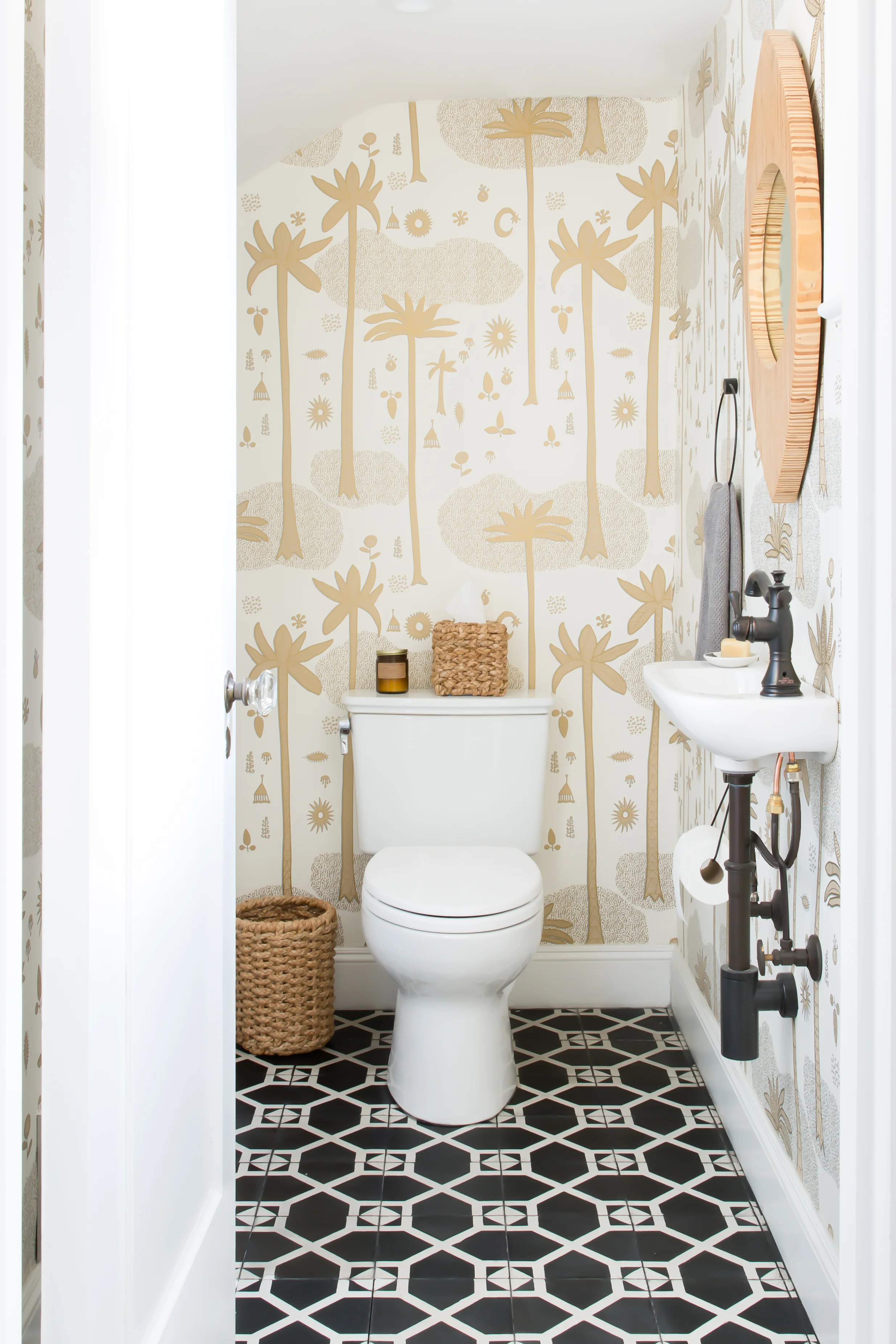 04 RBD Lake District - Powder Room .jpg