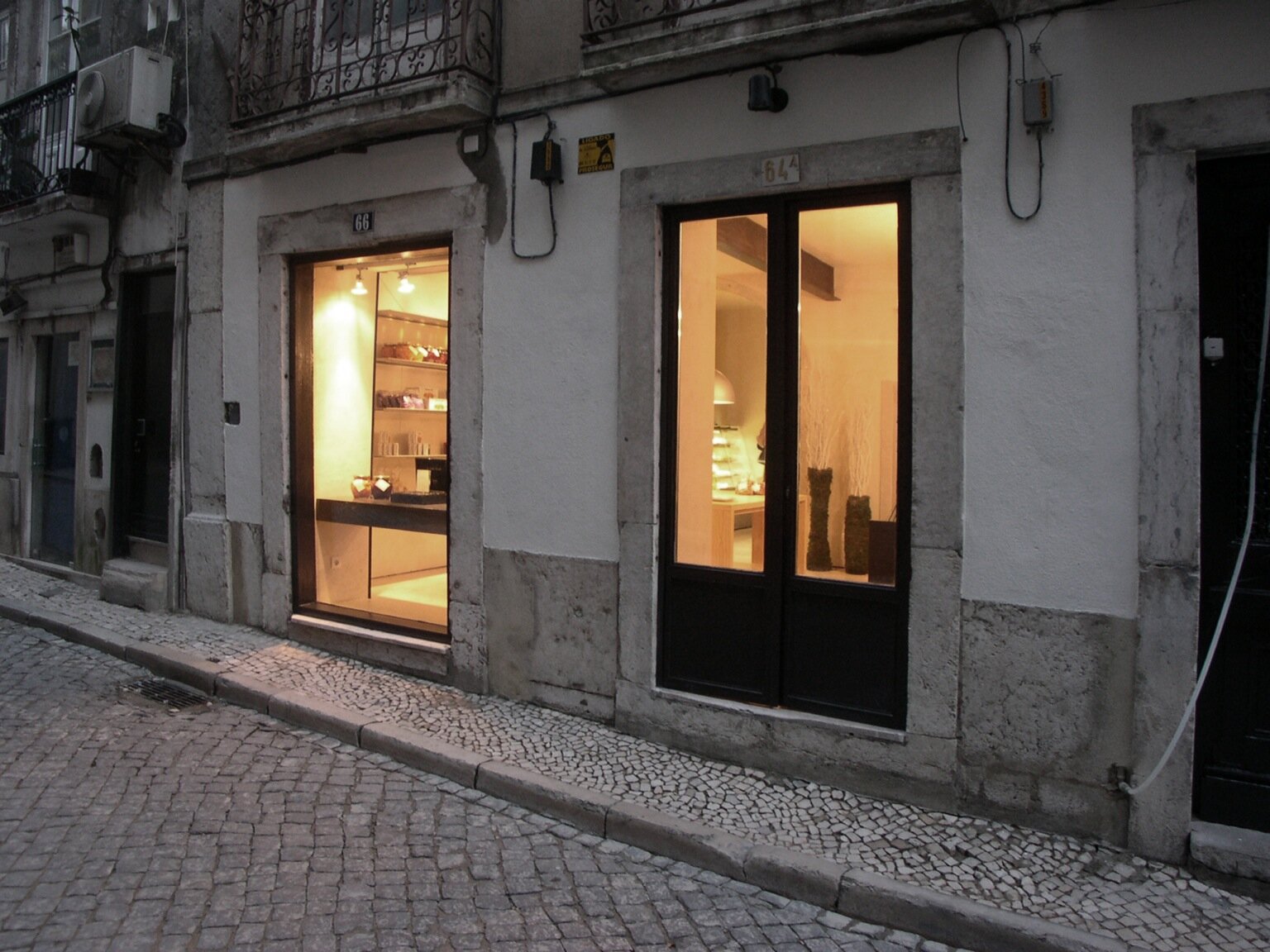 ColectivArquitectura_mercearia da atalaia 01, 2003_0010.jpg