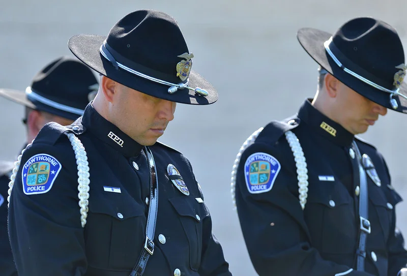  Rancho Palos Verdes, CA --Daily Breeze Staff Photo: Robert Casillas / LANG --- Funeral service for Hawthorne Police Sgt. Leonard Luna at Green Hills Memorial Park in Rancho Palos Verdes.