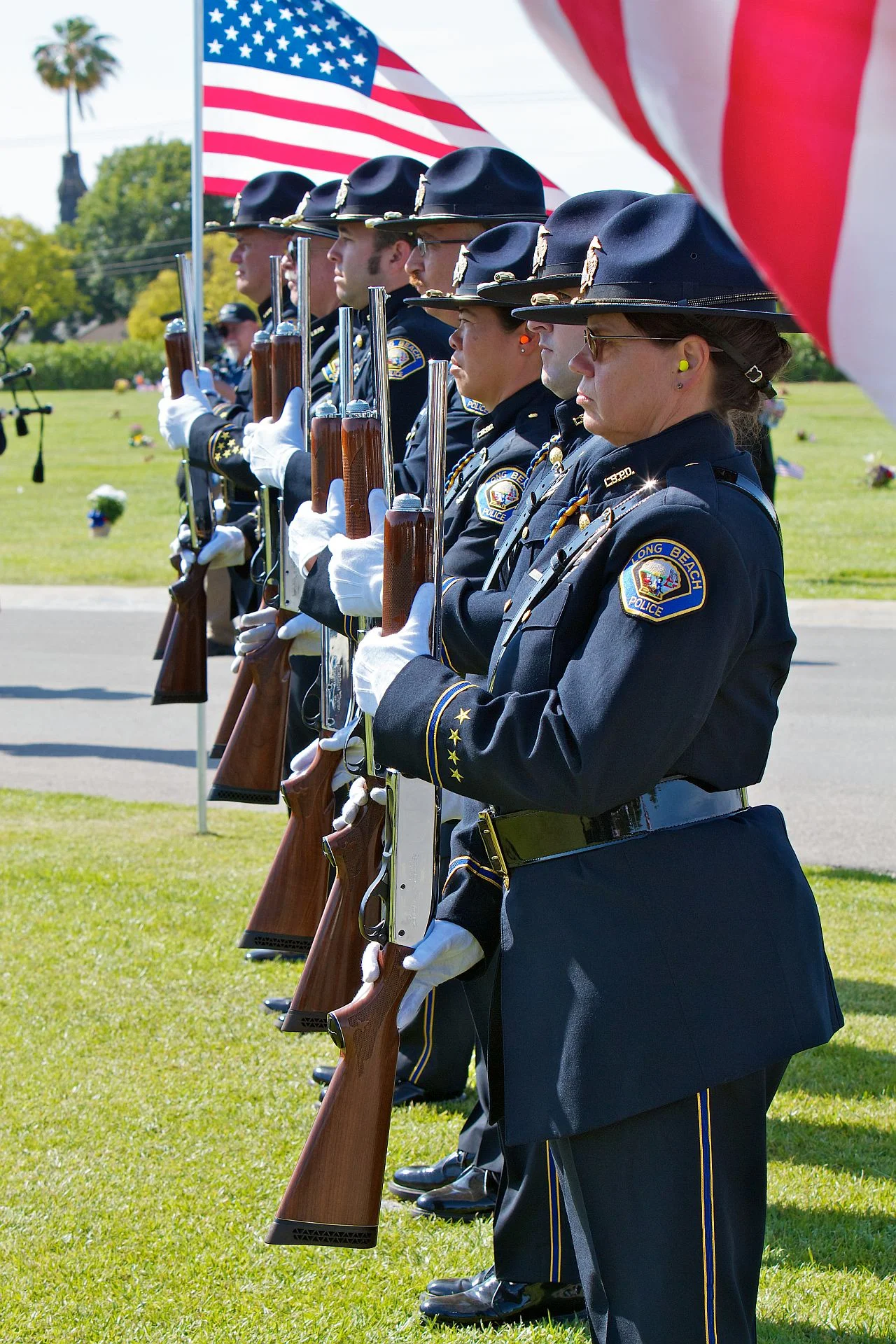 End of Watch: May 26th , 2011 Hawthorne Police Officer Andrew Garton was killed in a motorcycle accident while providing a funeral escort through Torrance, California. Officer Garton had served with the Hawthorne Police Department for 7.5 years. He is survived by his wife and two children. www.odmp.org