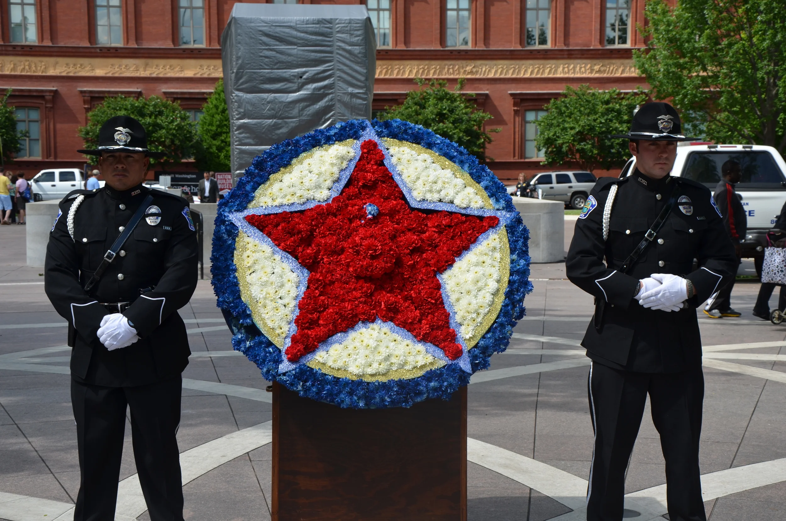 Memorial 700.jpg
