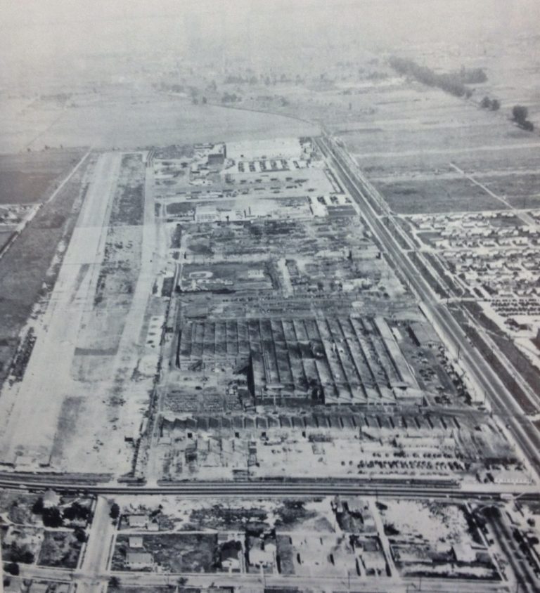 Northop’s plant, right, still has wartime aerial camouflage in this 1946 aerial view looking east, with runway at left. (Photo from “Northrop: An Aeronautical History”)