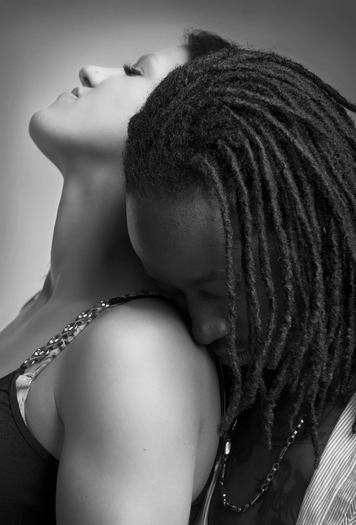 portrait -b&w.jpg