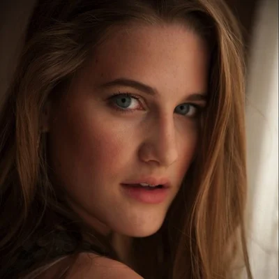 chloe-24 edit.jpg