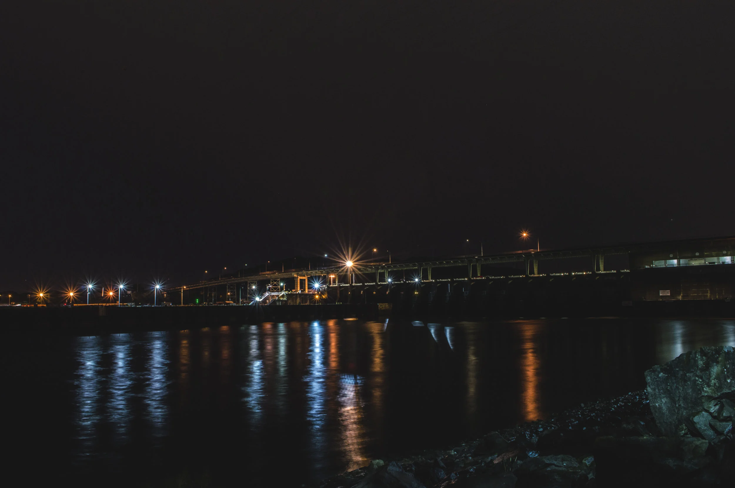 DAM_3.jpg