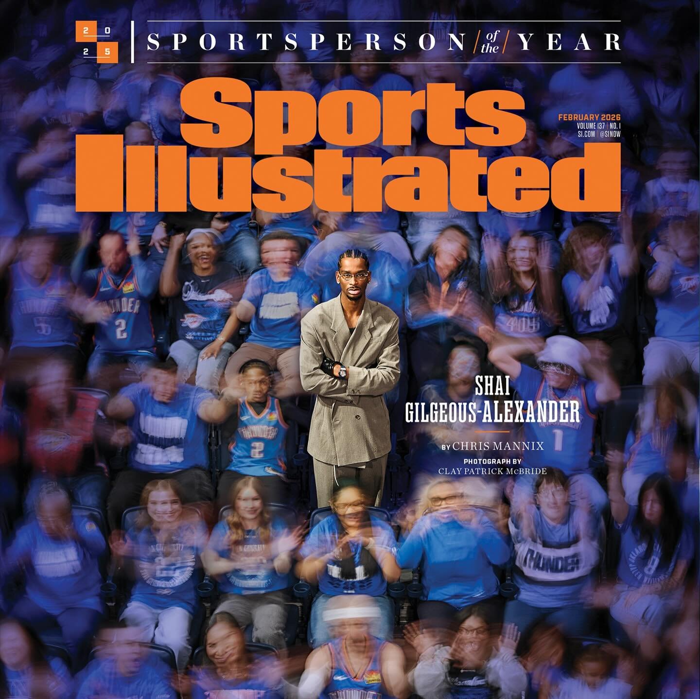 Congratulations to @shai the 2025 Spots-person of the year for @sportsillustrated 🙌 to @aspictures for the lighting advice and so much gratitude to @marguerite_schropp for the continued support and the #okcthunder fans for bringing the enthusiasm