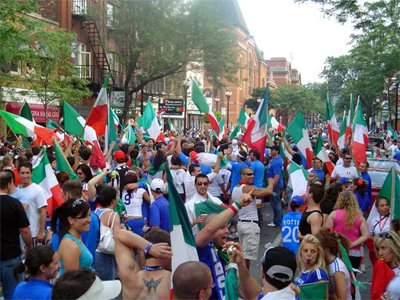 Throngs crowd Panzano Streets to get near Kim Wicks