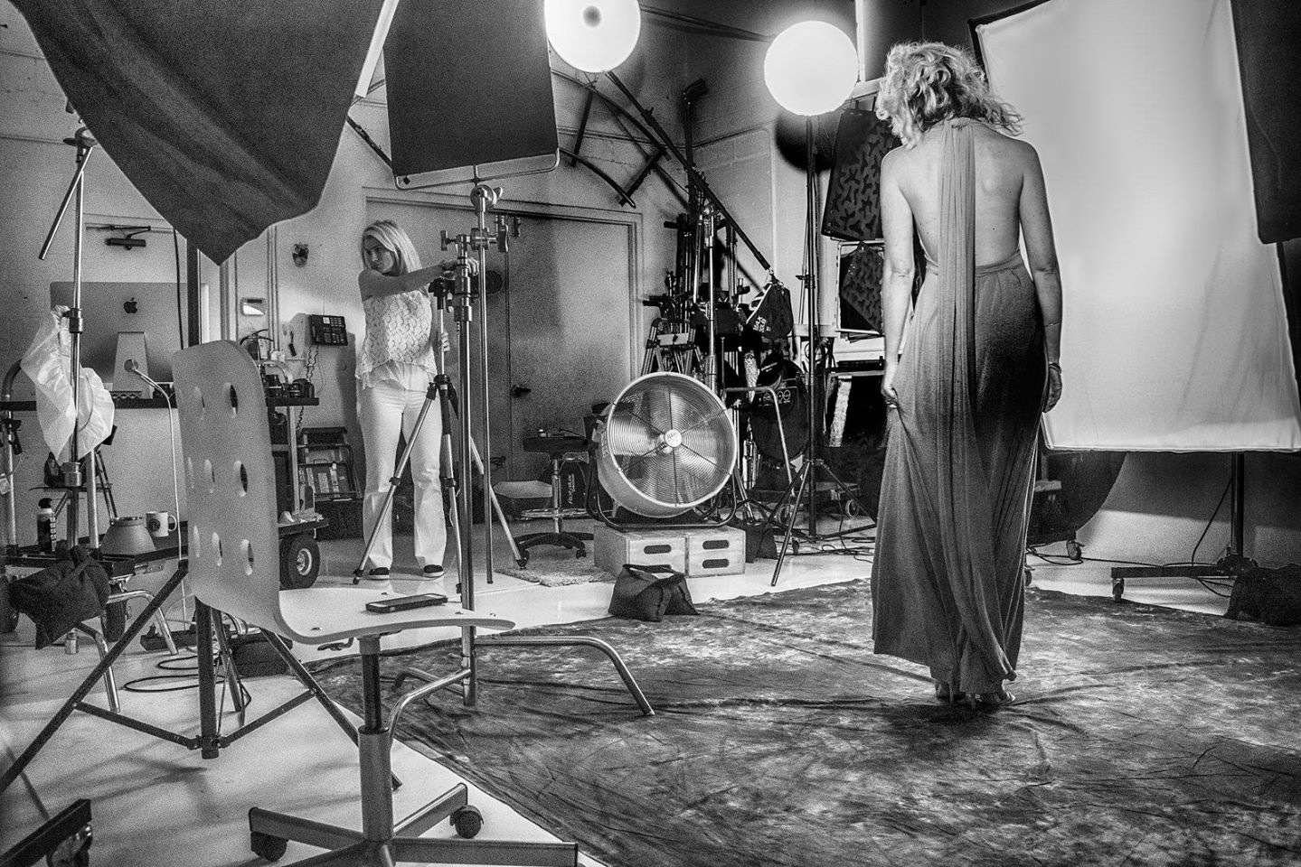 Copyright Lou Hernandez of Fiddler Films Vanessa Rogers Photography Behind the Scenes Commercial Shoot
