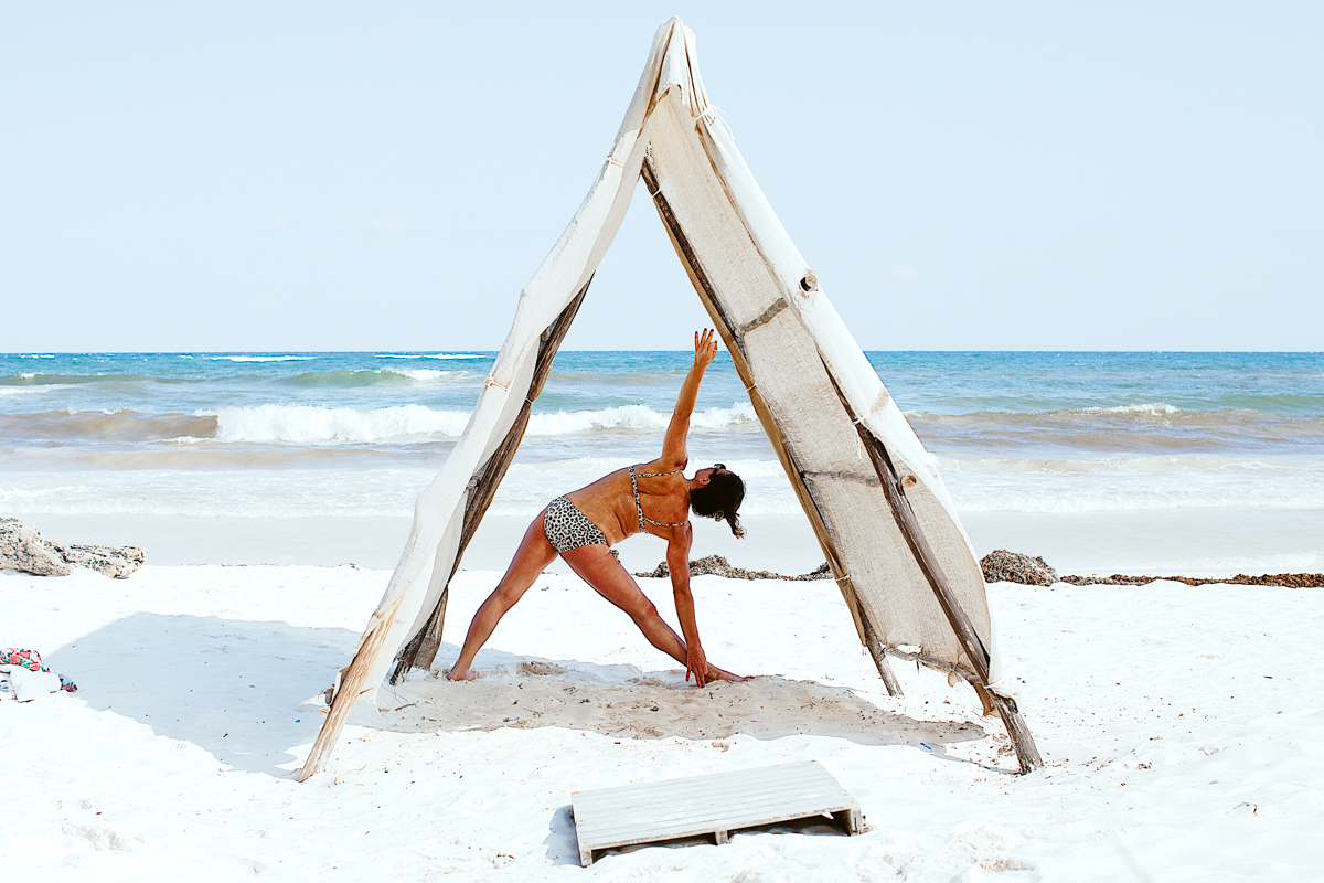 101-web_nfys-tulum2018_beach_estefanymolina.jpg