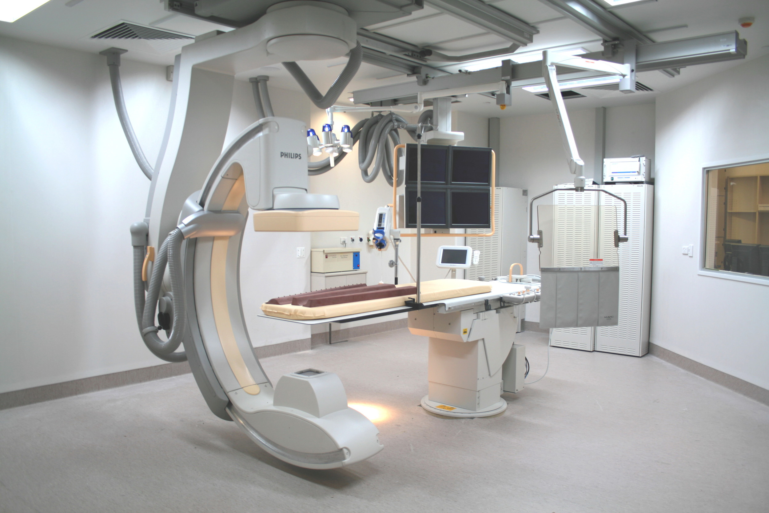 Tga Hospital_VIS Suite_1.jpg