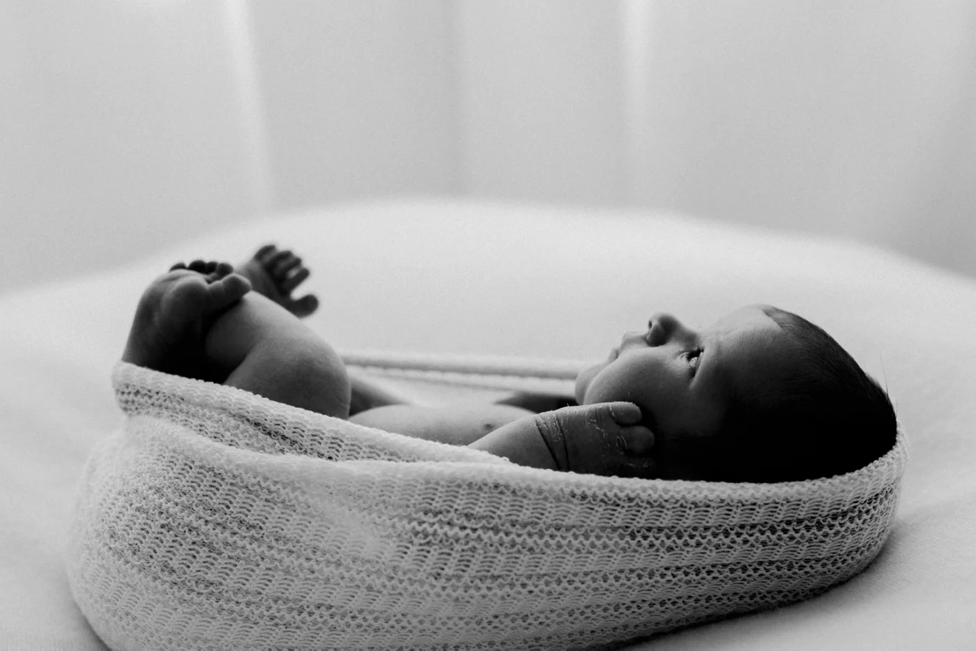 Josephine - Natural Newborn Photography in Adelaide - Simple and beautiful newborn photographer - Katherine Schultz - www.katherineschultzphotography.com_0050.jpg