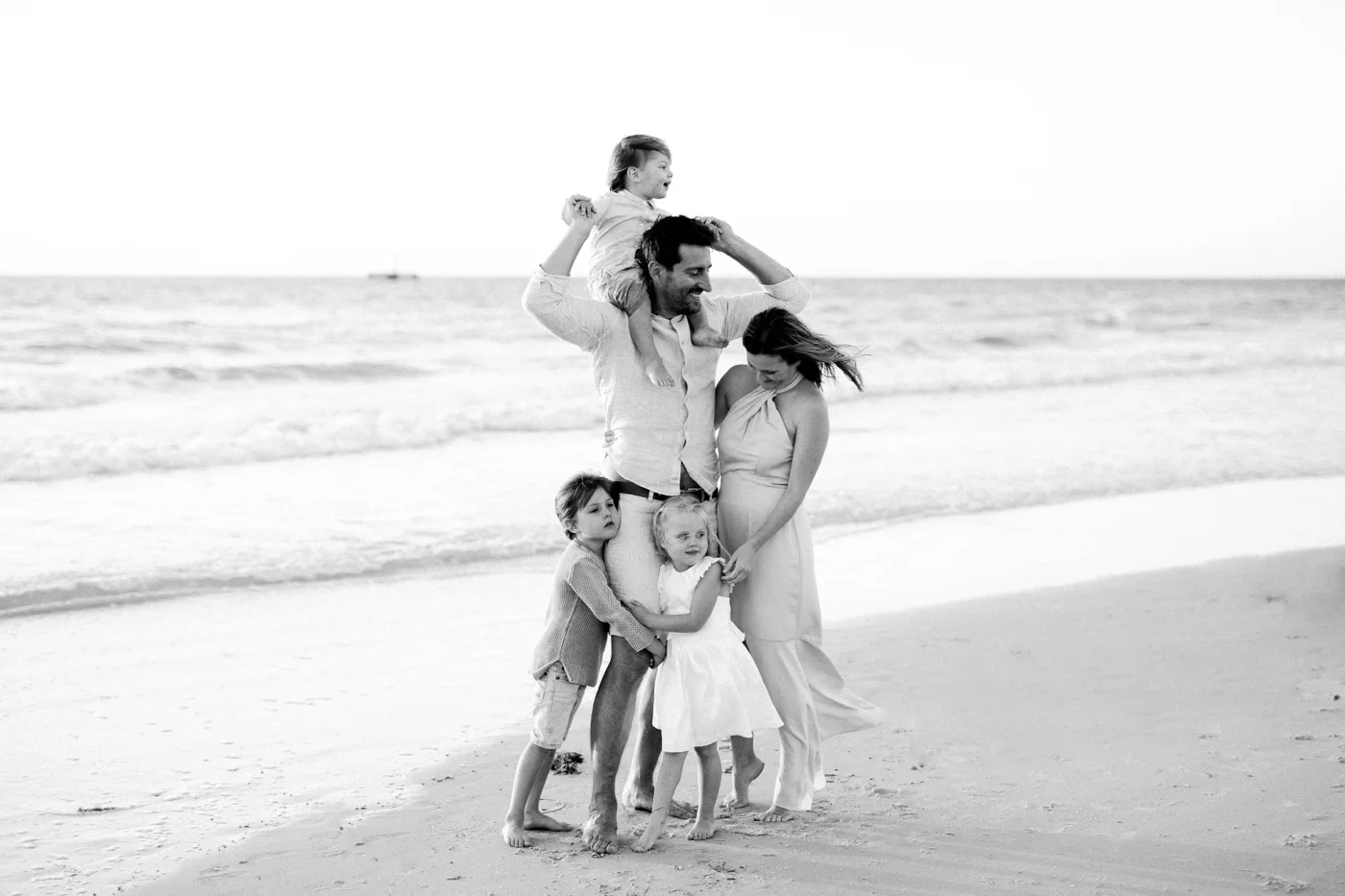 Gronert Family Session - Natural Family Photographer in Adelaide - Simple and Beautiful Family Photography - www.katherineschultzphotography.com_0018.jpg