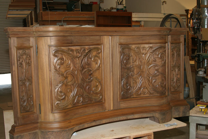 Serpentine front lower cabinet. 