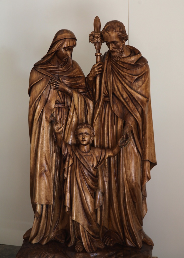  This statue, completed by Agrell carving, was sent to us for antique shading and hand-rubbed finishing. 