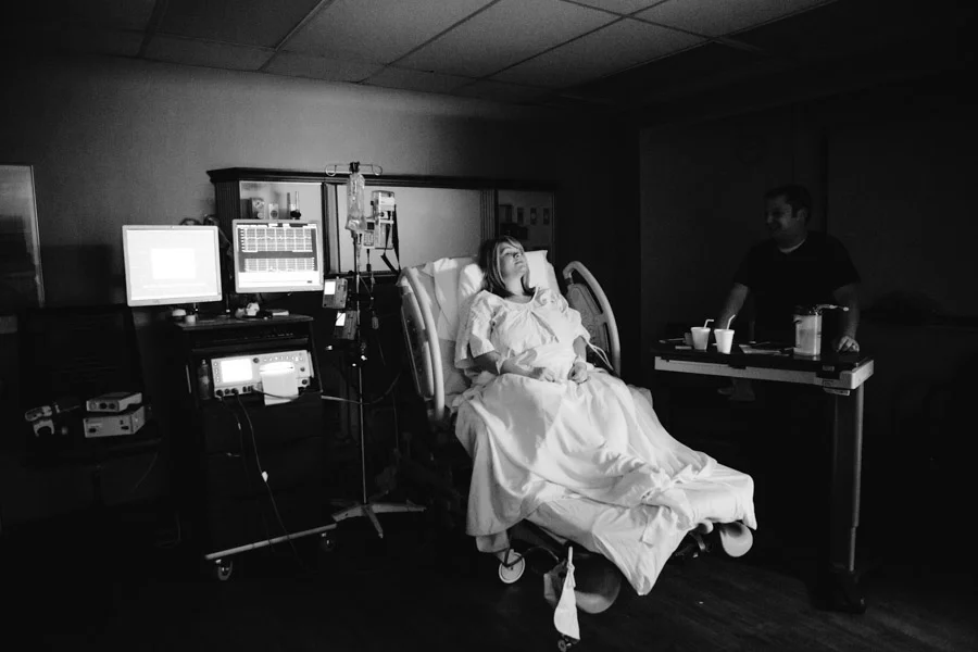 Cleveland Birth Photographer_0001.jpg