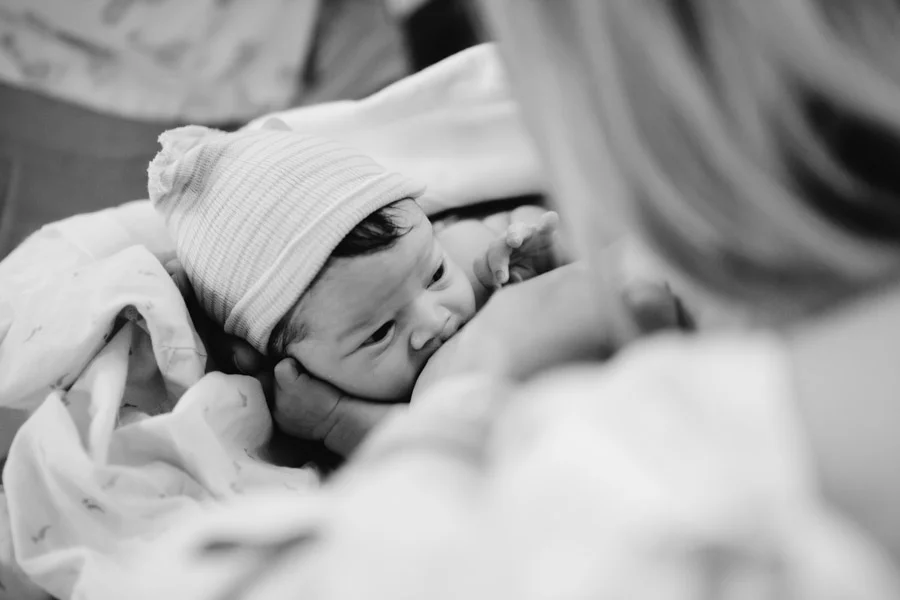 Cleveland Birth Photographer_0014.jpg