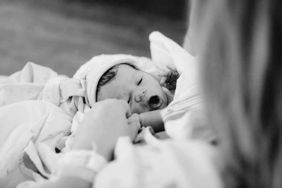Cleveland Birth Photographer_0015.jpg