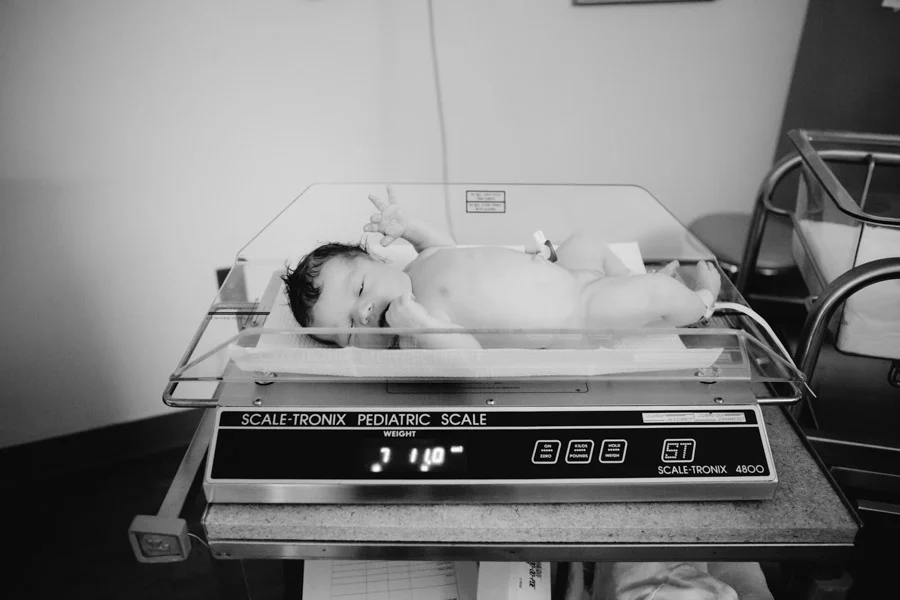 Cleveland Birth Photographer_0019.jpg