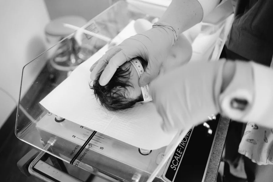 Cleveland Birth Photographer_0020.jpg